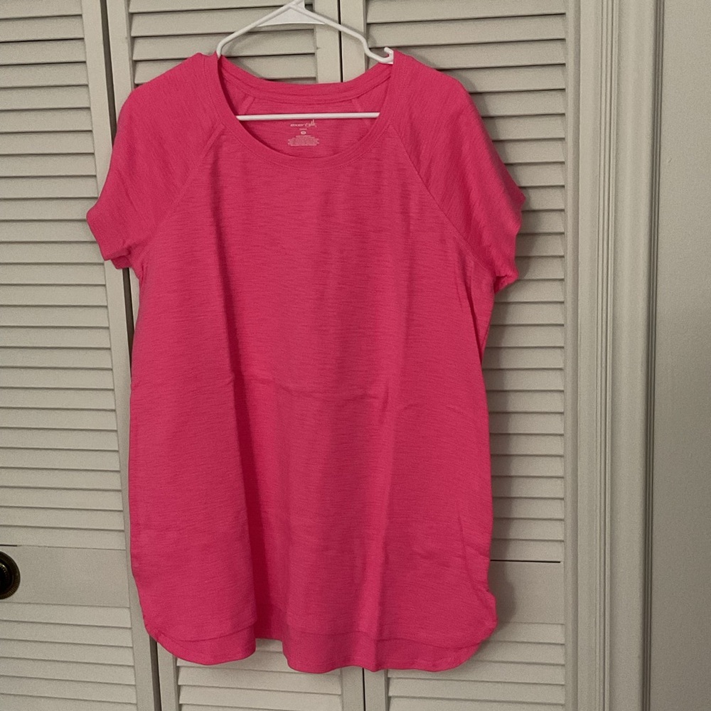 Exertek Women's Vibrant Pink Short Sleeve Tee